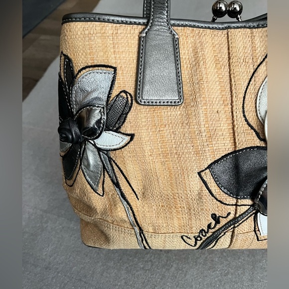 Coach 10th Anniversary Hampton Floral Straw Satchel-Limited Edition Rare Handbag - Picture 4 of 15